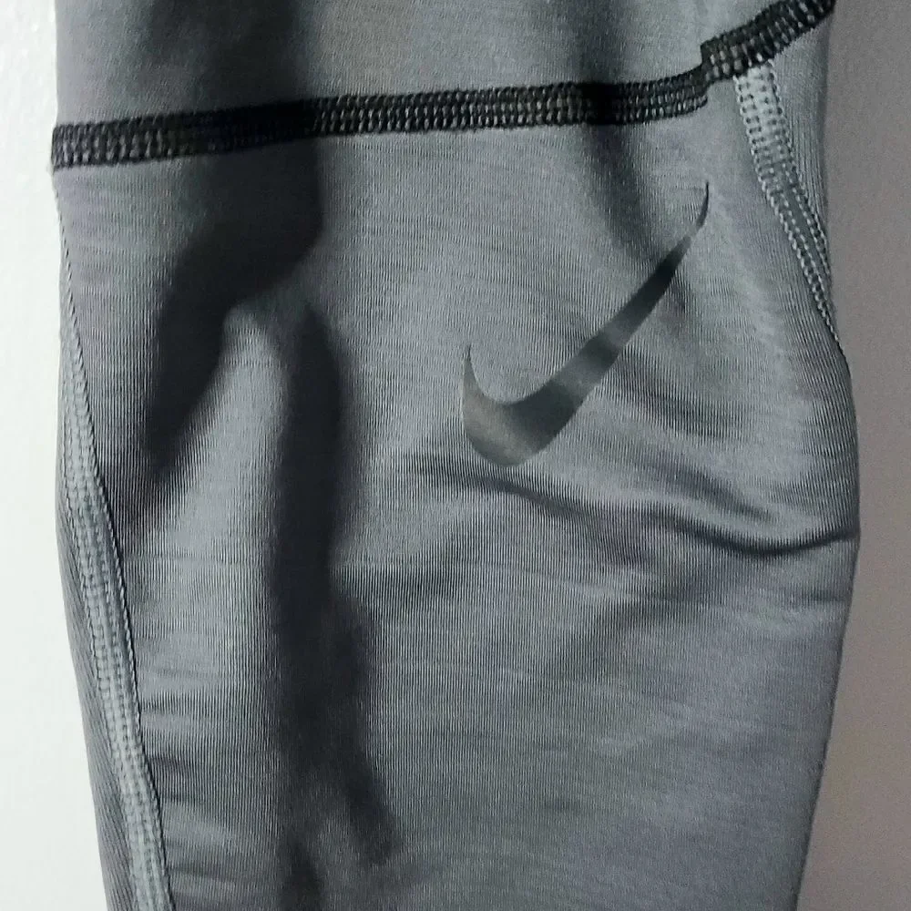 Nike Pro compression pants spell out size medium gray and black